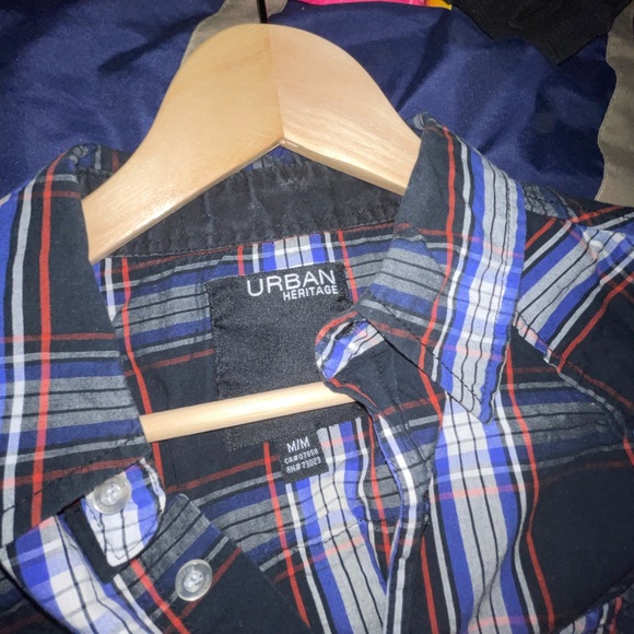 Short Sleeve Button Up - Urban Heritage - Picture 4 of 4